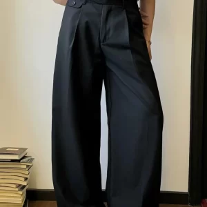 Men Black Wide Leg Pleated Pant